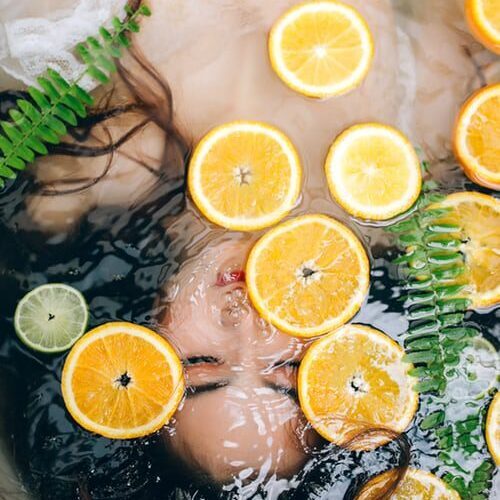 water-citrus-circle